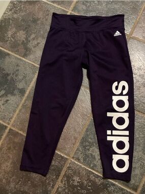 Adidas Deep Purple Women’s Athletic Leggings. Size M